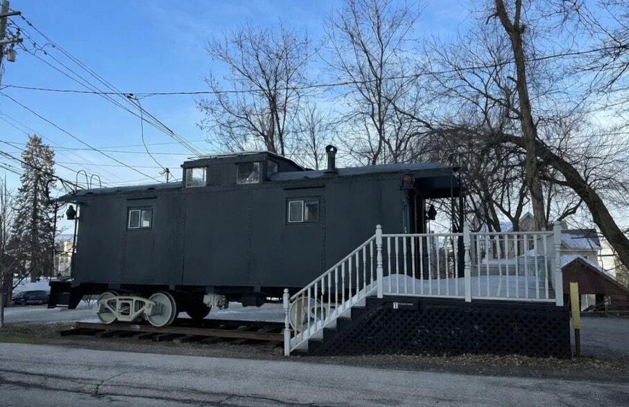 More Photos Of 1 Railroad Sq, Haverstraw Office For Sale