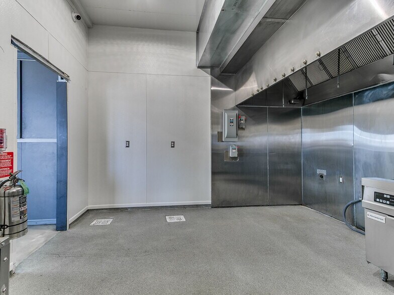 More Photos Of 504 Stinson St, Norman Land For Sale