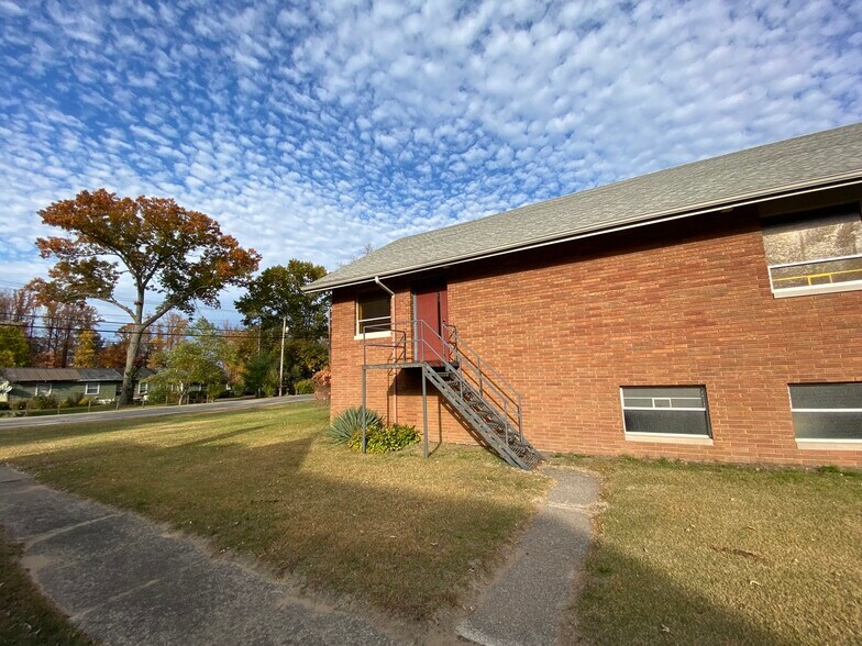 More Photos Of 4274 W Dunes Hwy, Michigan City Specialty For Sale