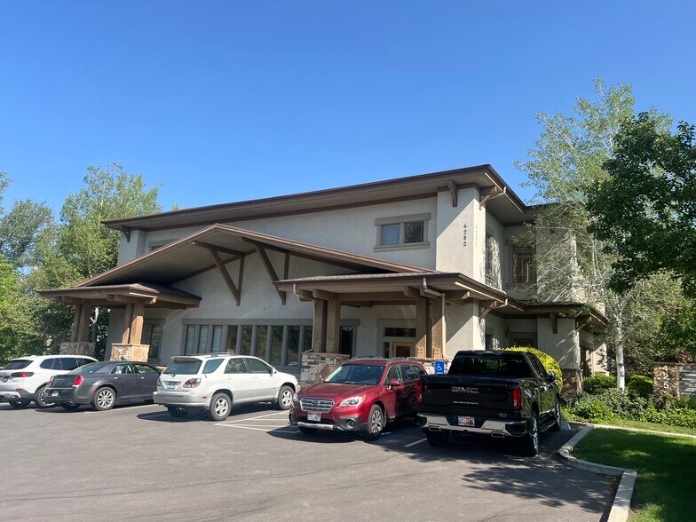 More Photos Of 4252 Highland Dr, Salt Lake City Medical For Sale