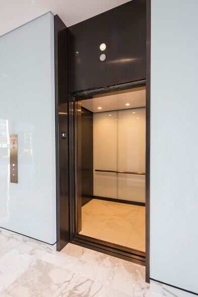 More Photos Of 8484 Wilshire Blvd, Beverly Hills Office For Lease