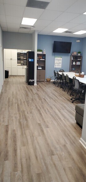 More Photos Of 1539 Ashland City Rd, Clarksville Flex For Lease