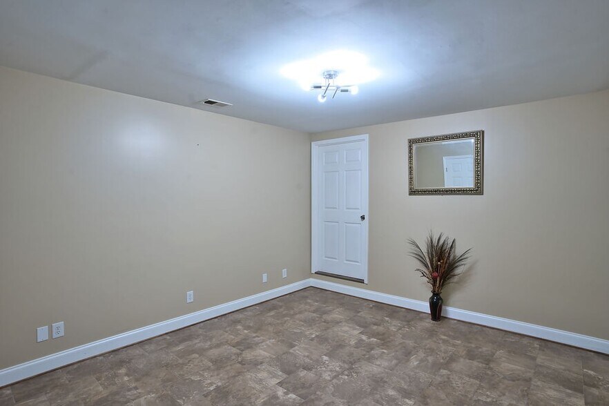 More Photos Of 226 E Main St, Union Storefront Retail Residential For Sale