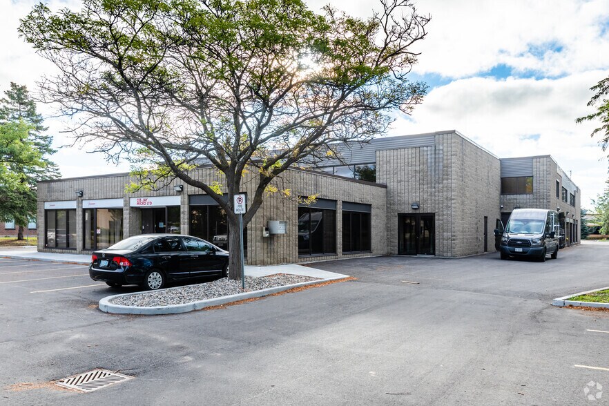 More Photos Of 155 Terence Matthews Cres, Ottawa Office For Sale
