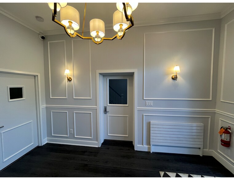 More Photos Of 270 Jericho Tpke, Floral Park Office For Lease