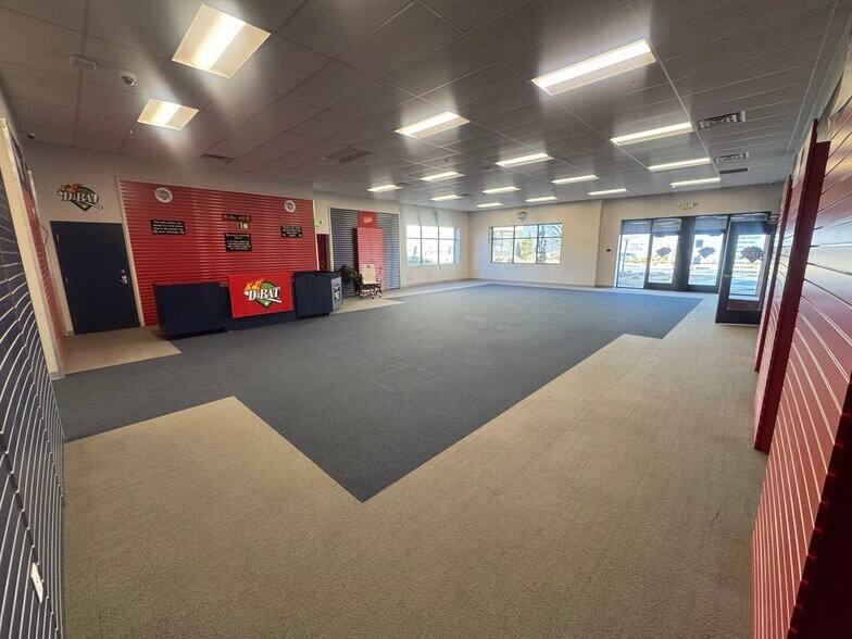 More Photos Of 15856 S Rockwell Park Cv, Herriman Industrial For Lease