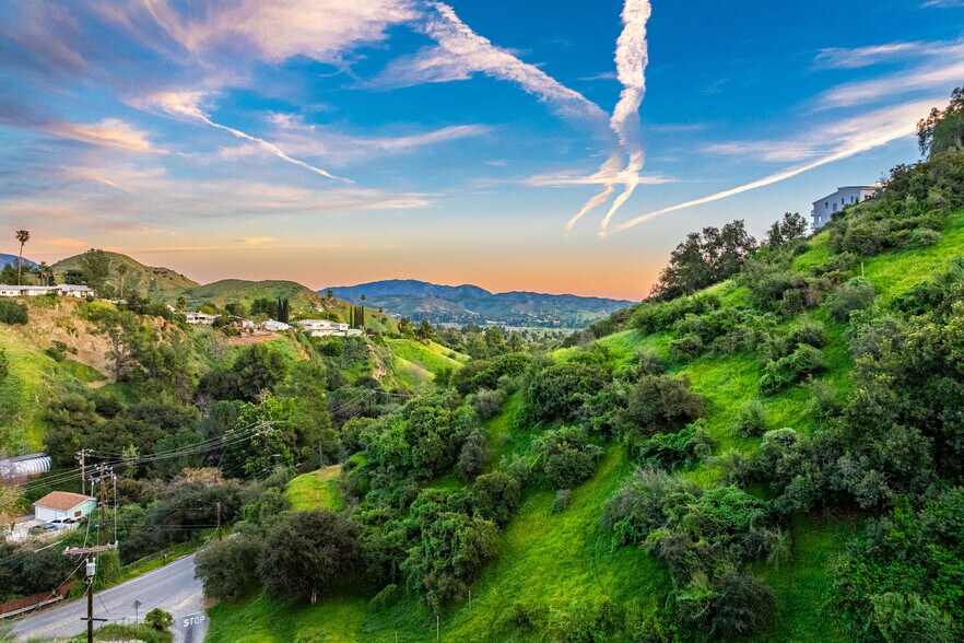 More Photos Of 12141 Wildwood Trl, Kagel Canyon Specialty For Sale