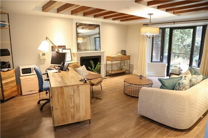 More Photos Of 214 E 70th St, New York Medical For Sale