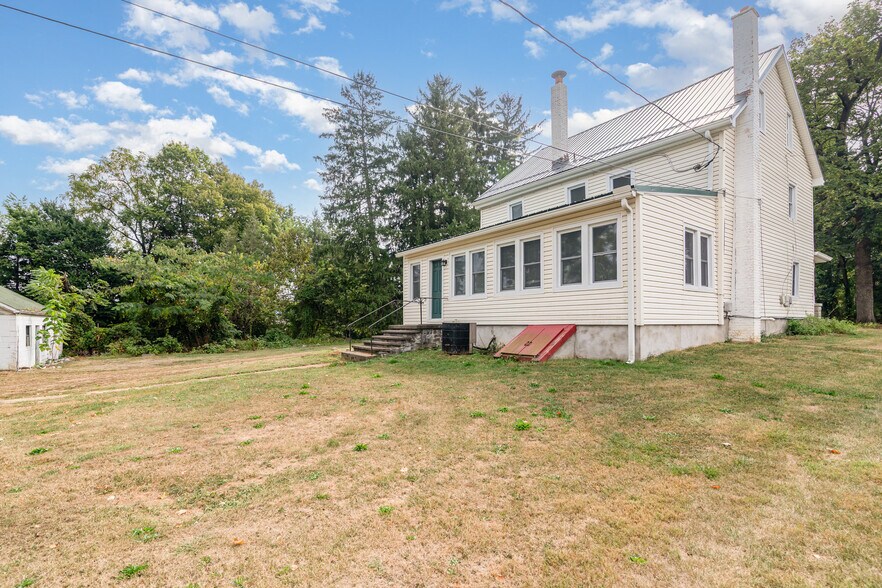 More Photos Of 3311 Market St, Camp Hill Office Residential For Sale