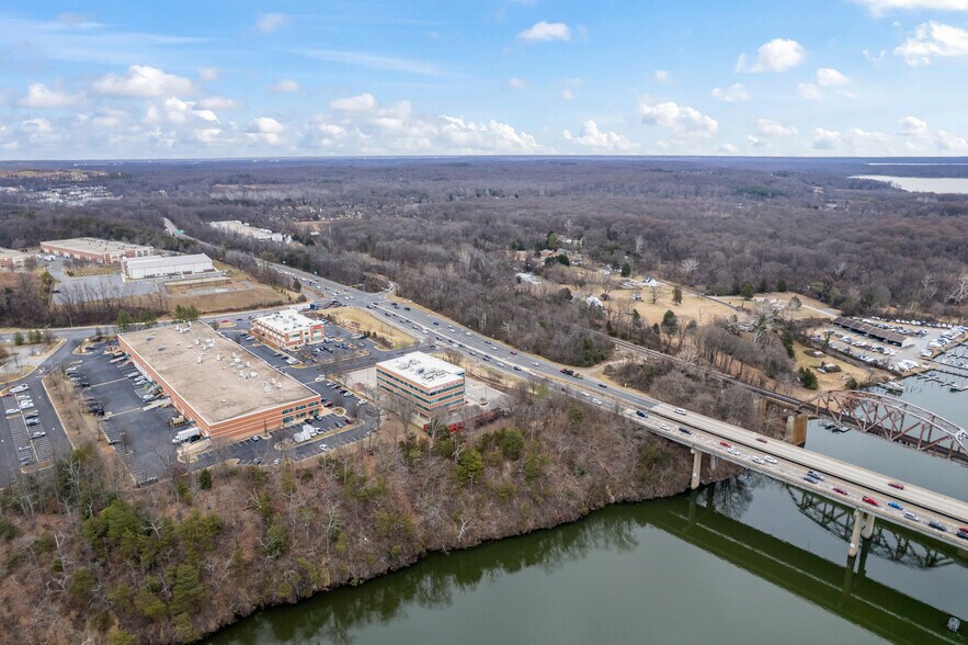 More Photos Of 10718 Richmond Hwy, Lorton Office For Lease