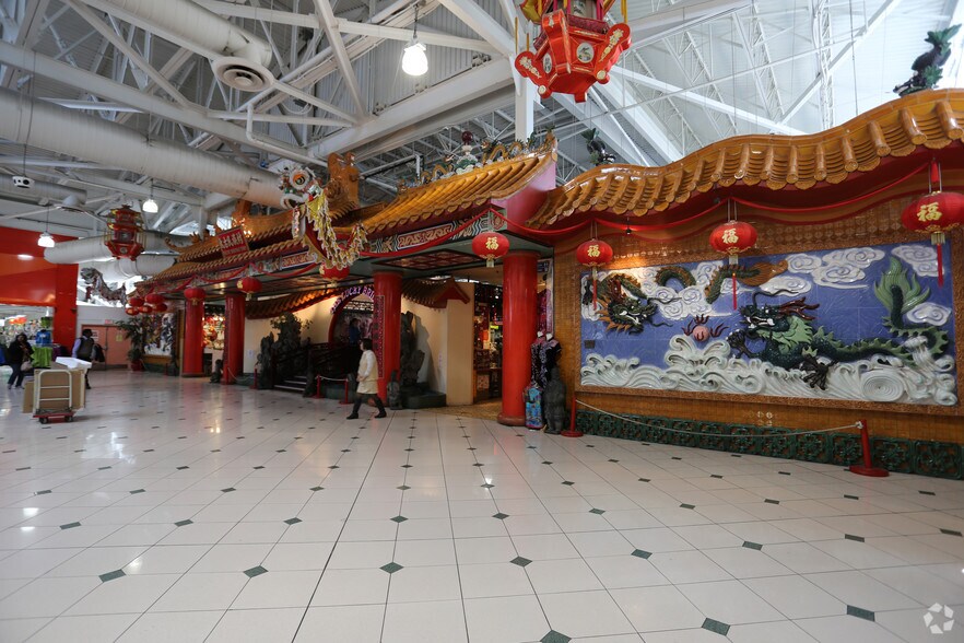 More Photos Of 4300-4390 Steeles Ave, Markham Unknown For Lease