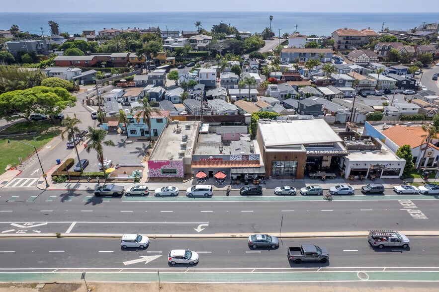 More Photos Of 916-918 N Coast Highway 101, Encinitas Restaurant For Sale