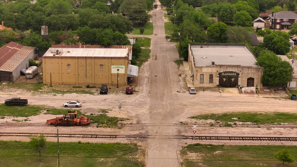 More Photos Of 335 N Lampasas St, Bertram Lodge Meeting Hall For Sale