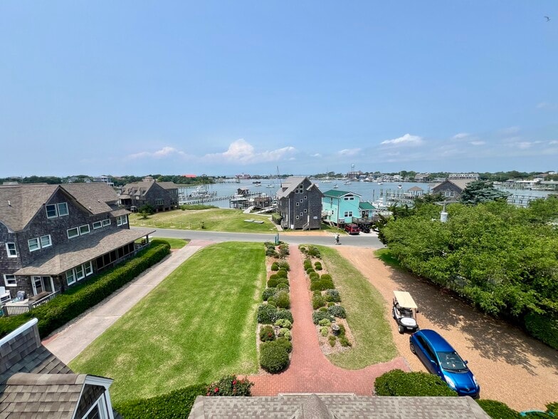 More Photos Of 155 Silver Lake Dr, Ocracoke Hospitality For Sale