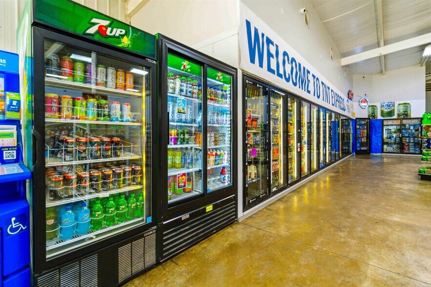 More Photos Of 1190 S Highway 59, Decatur Convenience Store For Sale