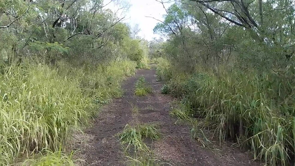 More Photos Of 99-1757 Welelau, Aiea Land For Sale