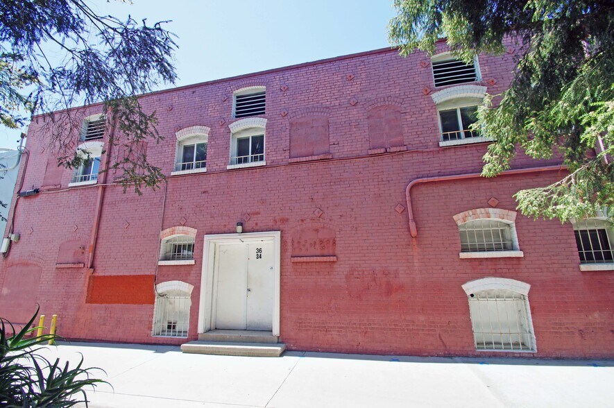 More Photos Of 34-38 W Main St, Alhambra Storefront For Lease