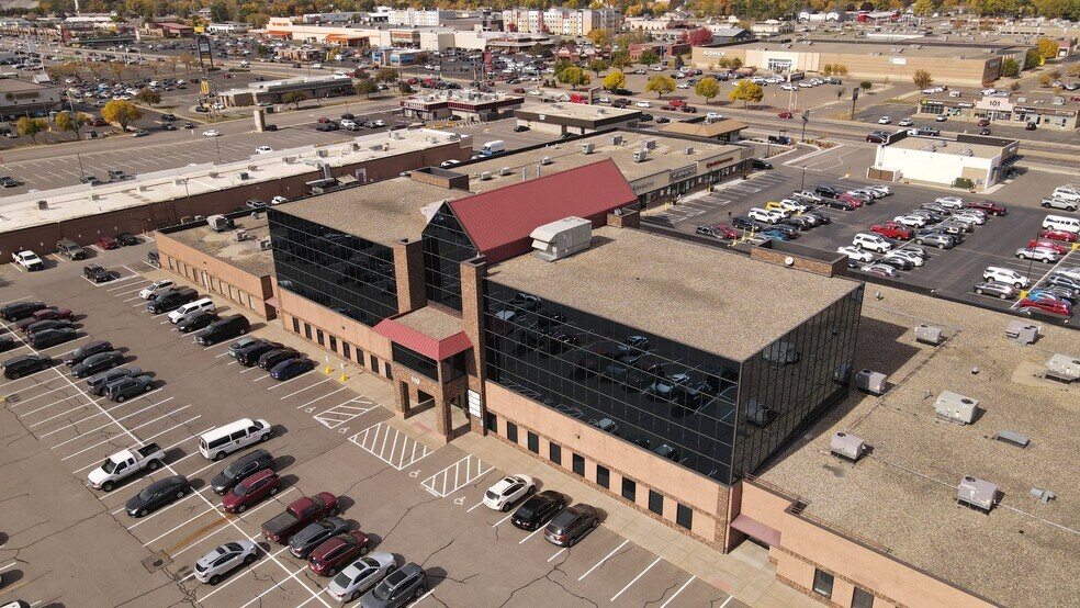 More Photos Of 110 2nd St S, Saint Cloud Unknown For Lease