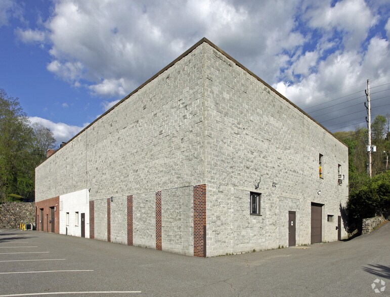 More Photos Of 364 Adams St, Bedford Hills Industrial For Sale