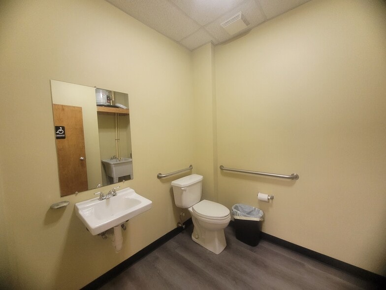 More Photos Of 688 Albright Rd, Rock Hill Unknown For Lease