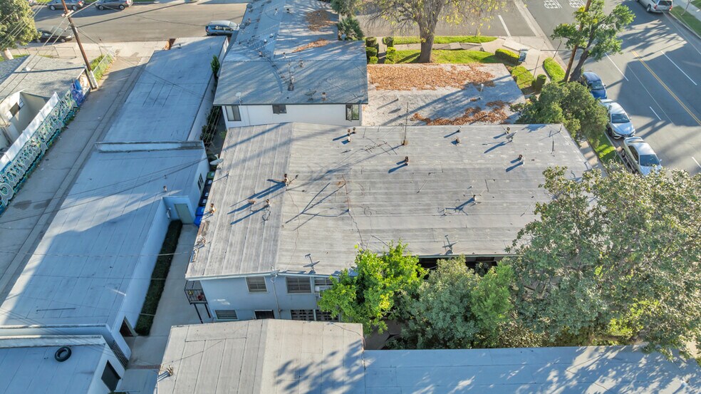 More Photos Of 6308 Coldwater Canyon Ave, North Hollywood Apartments For Sale