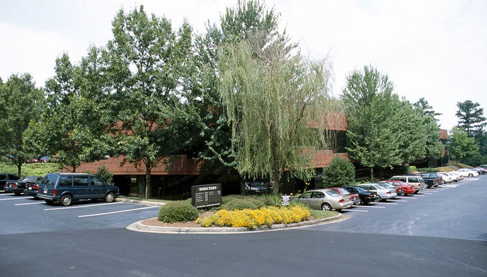 More Photos Of 1688 Phoenix Pky, College Park Unknown For Lease