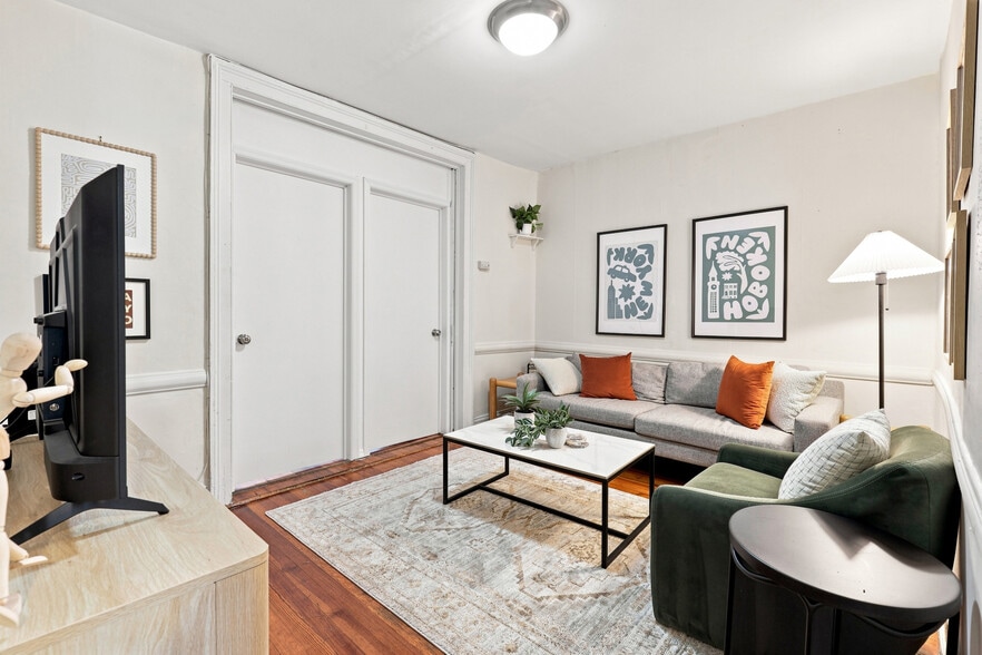 More Photos Of 704 Washington St, Hoboken Storefront Retail Residential For Sale