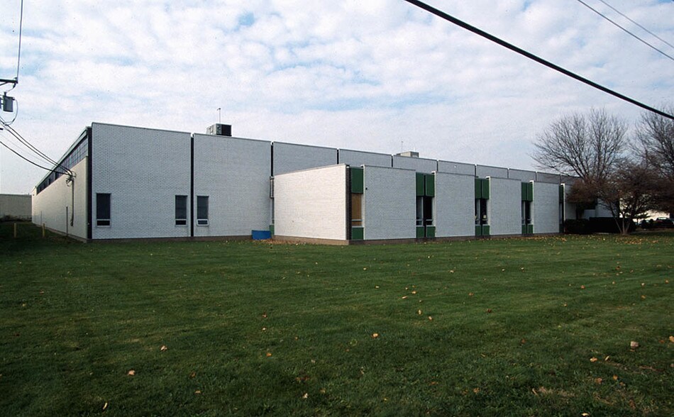 Primary Photo Of 9 Garden St, Moonachie Warehouse For Lease
