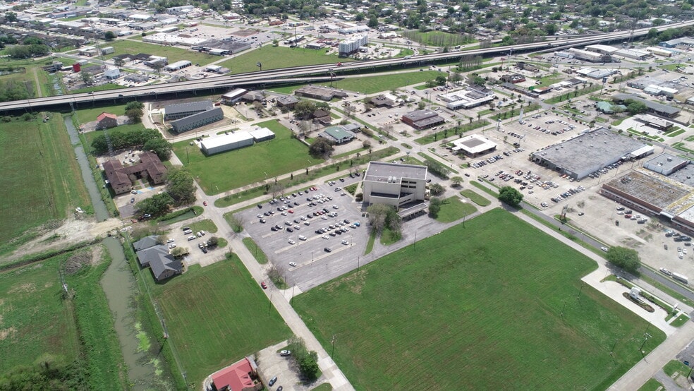 More Photos Of 1201 Brashear Ave, Morgan City Medical For Sale