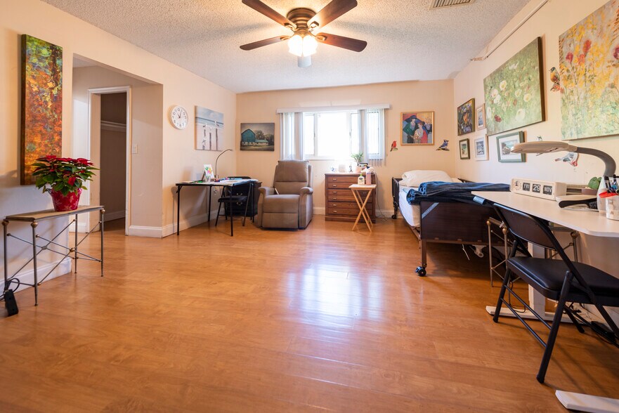 More Photos Of 621 NW 76th Ave, Plantation Assisted Living For Sale