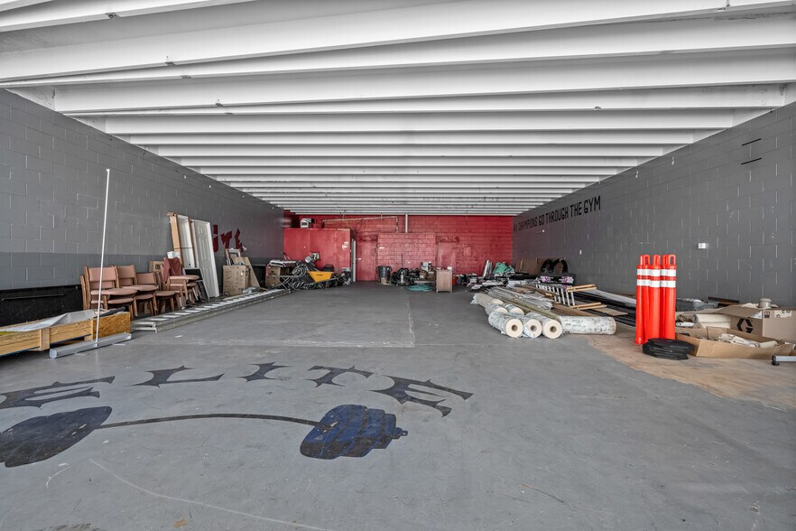 More Photos Of 518 Hillsboro Blvd, Manchester Storefront Retail Office For Sale