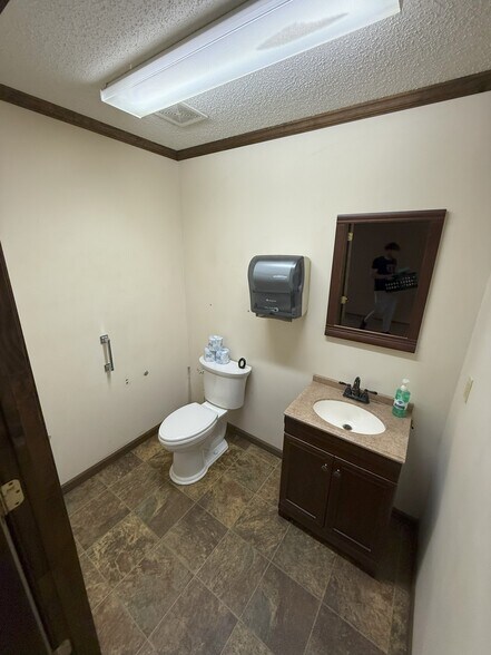 More Photos Of 144 Industrial Dr, Forest City Warehouse For Sale