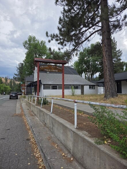 Primary Photo Of 14880 State Route 89 Hwy, Markleeville Hotel For Sale