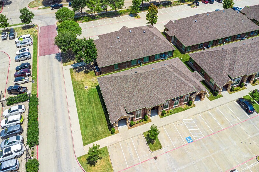 More Photos Of 425 Old Newman Rd, Frisco Medical For Sale
