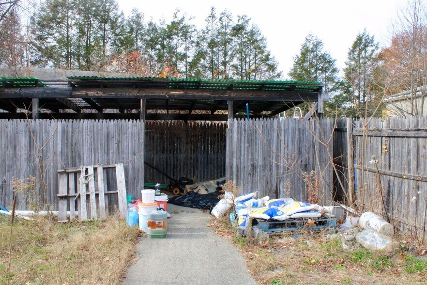 More Photos Of 72 Unity St, Turners Falls Freestanding For Sale