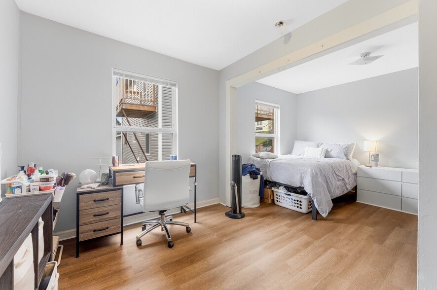 More Photos Of 409 McLane Avenue, Morgantown Apartments For Sale