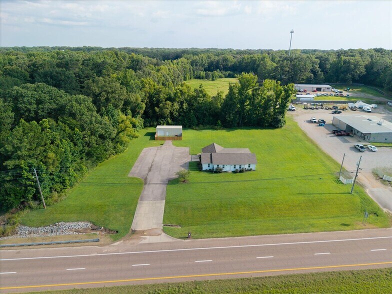More Photos Of 2855 Us-64 Hwy, Eads Office For Sale