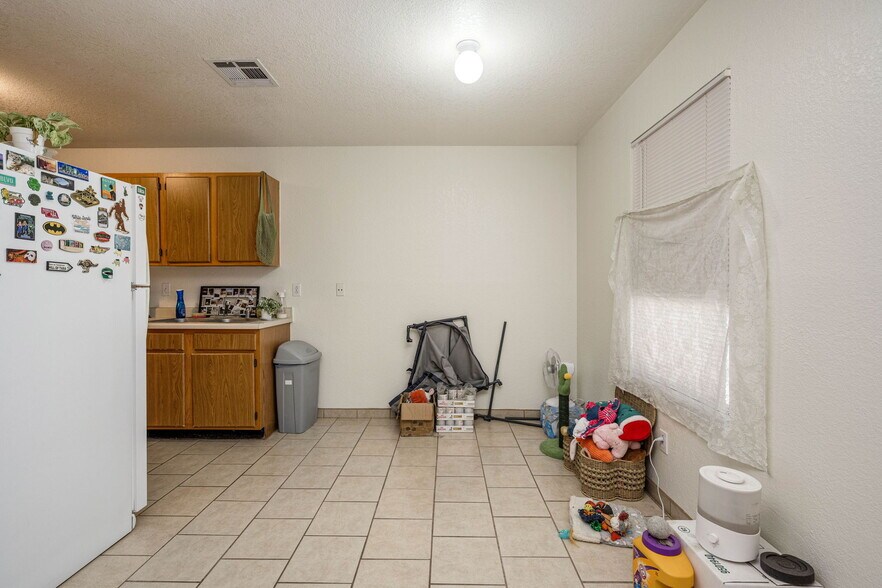 More Photos Of 2306 S Espina St, Las Cruces Apartments For Sale