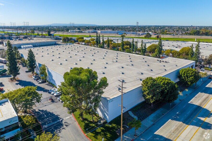 More Photos Of 5500 E Slauson Ave, Commerce Warehouse For Lease