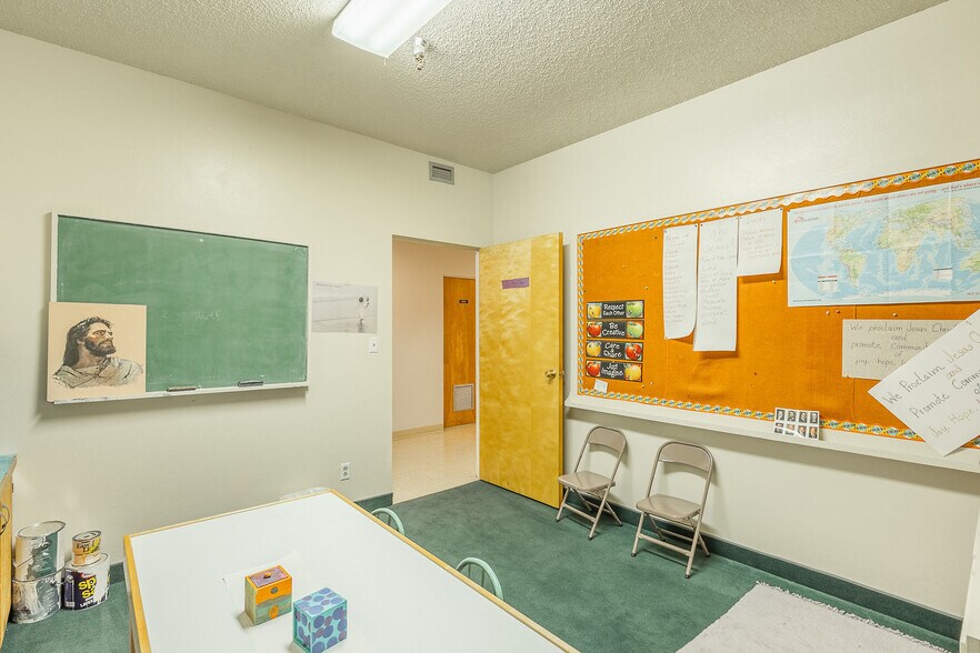 More Photos Of 408 N Garden St, Boise Religious Facility For Sale