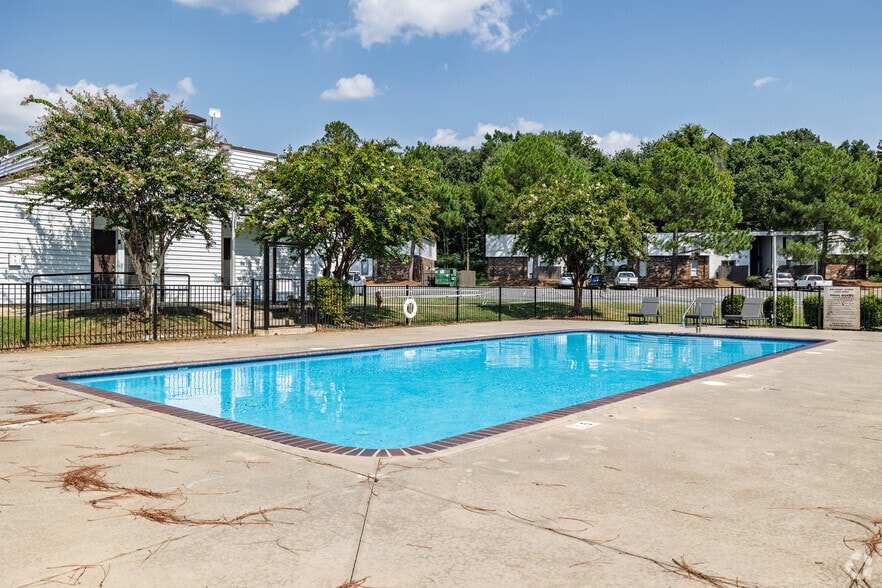 More Photos Of 5000 Summertree Dr, North Little Rock Apartments For Sale