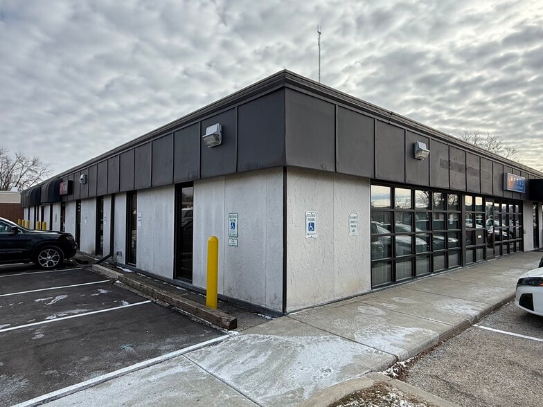 More Photos Of 6514 Odana Rd, Madison Freestanding For Lease