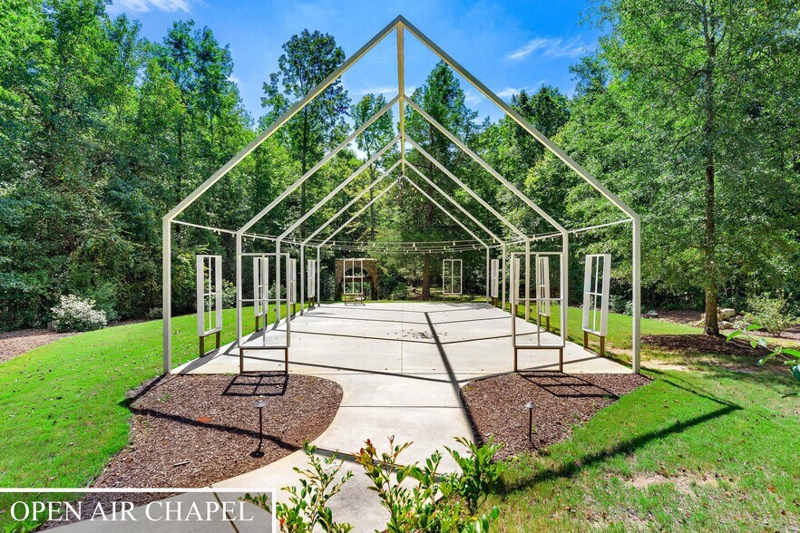 More Photos Of 700 Blacks Creek Church Rd, Commerce Lodge Meeting Hall For Sale