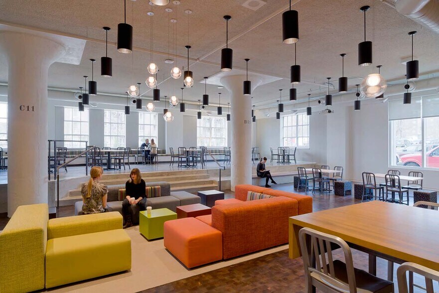 More Photos Of 1111 N Capitol St NE, Washington Office For Lease