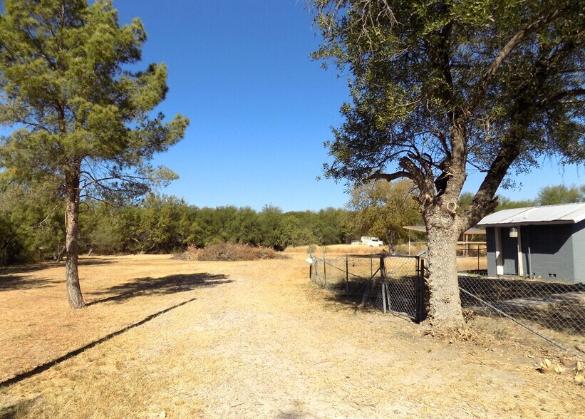 More Photos Of 849 Lowe Rd, Quemado Land For Sale