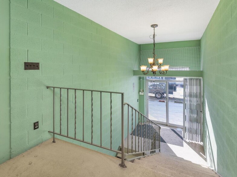 More Photos Of 1321 7th St S, Hopkins Manufacturing For Sale