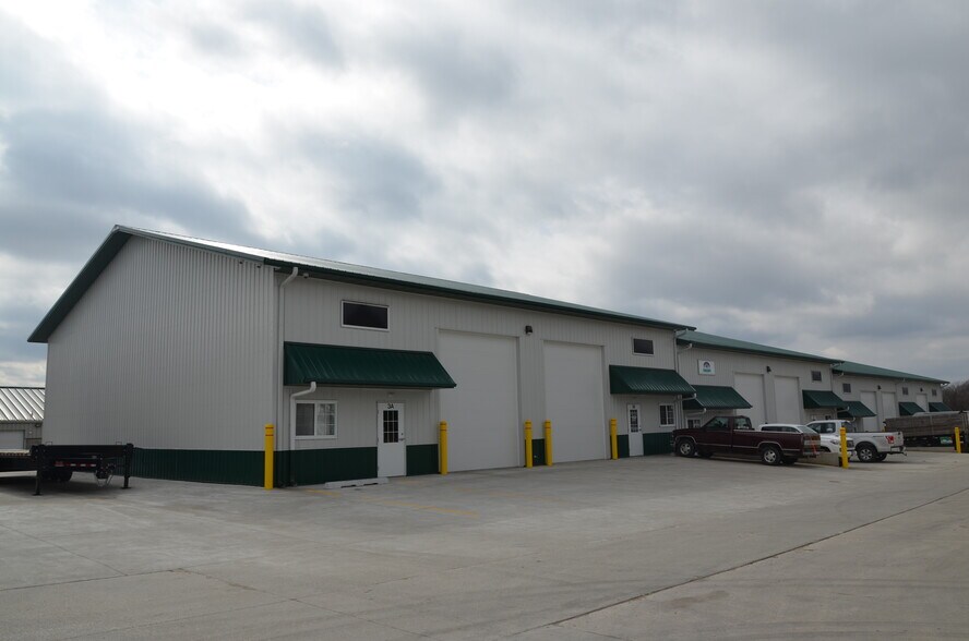 More Photos Of 6990 NE 14th St, Ankeny Warehouse For Lease