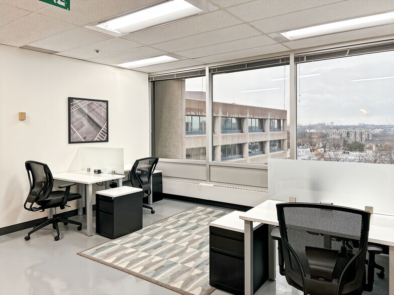 More Photos Of 895 Don Mills Rd, Toronto Coworking Space