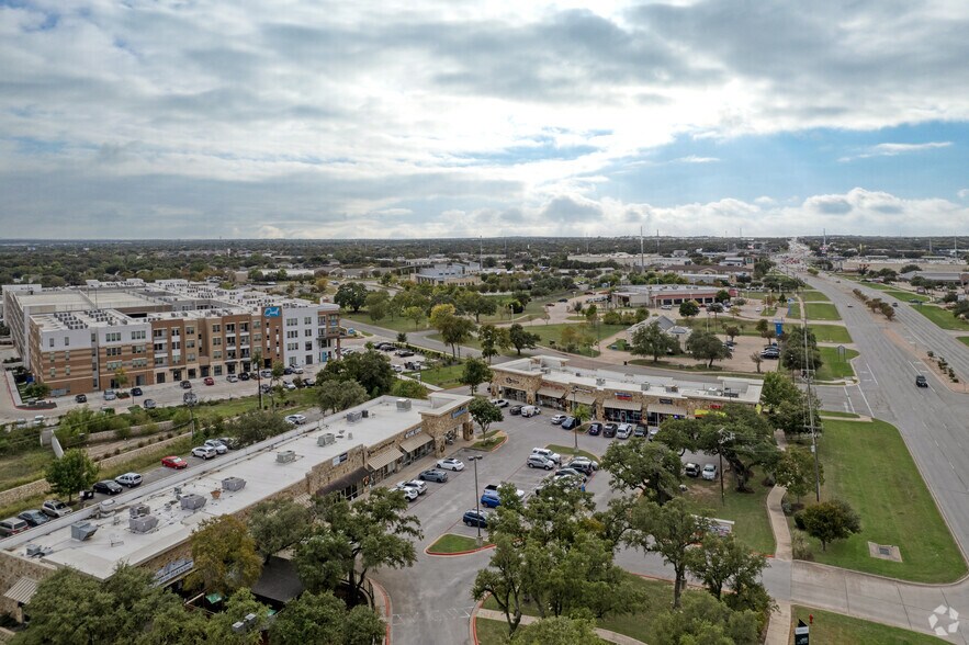 More Photos Of 700 E Whitestone Blvd, Cedar Park Unknown For Lease