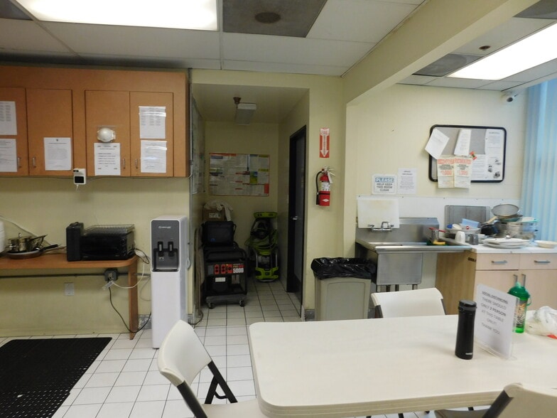 More Photos Of 1100 S Santa Fe Ave, Los Angeles Refrigeration Cold Storage For Lease